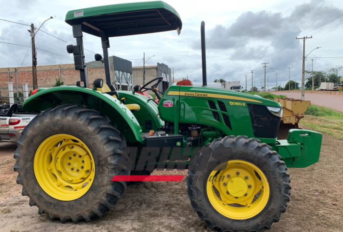 TRATOR JHON DEERE 5080E ANO 2021 - Image 2