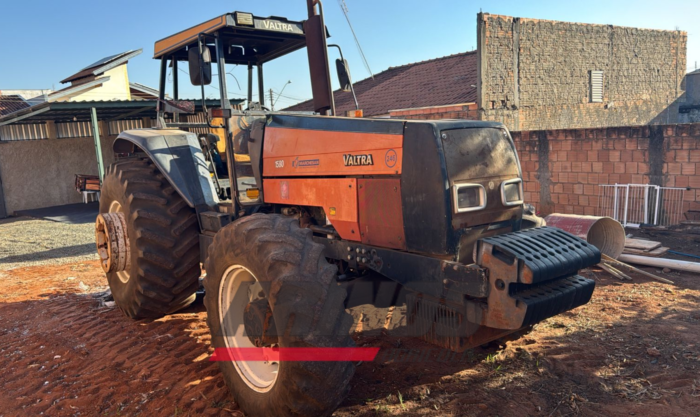 TRATOR VALTRA 1580 TRAÇÃO 4X4