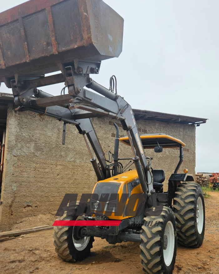 TRATOR VALTRA A750 COM CONCHA E REDUTOR - Image 2