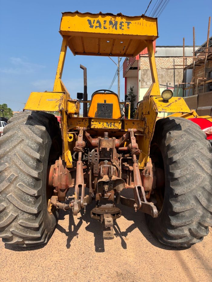 TRATOR VALMET 118 4X4 - Imagem 7