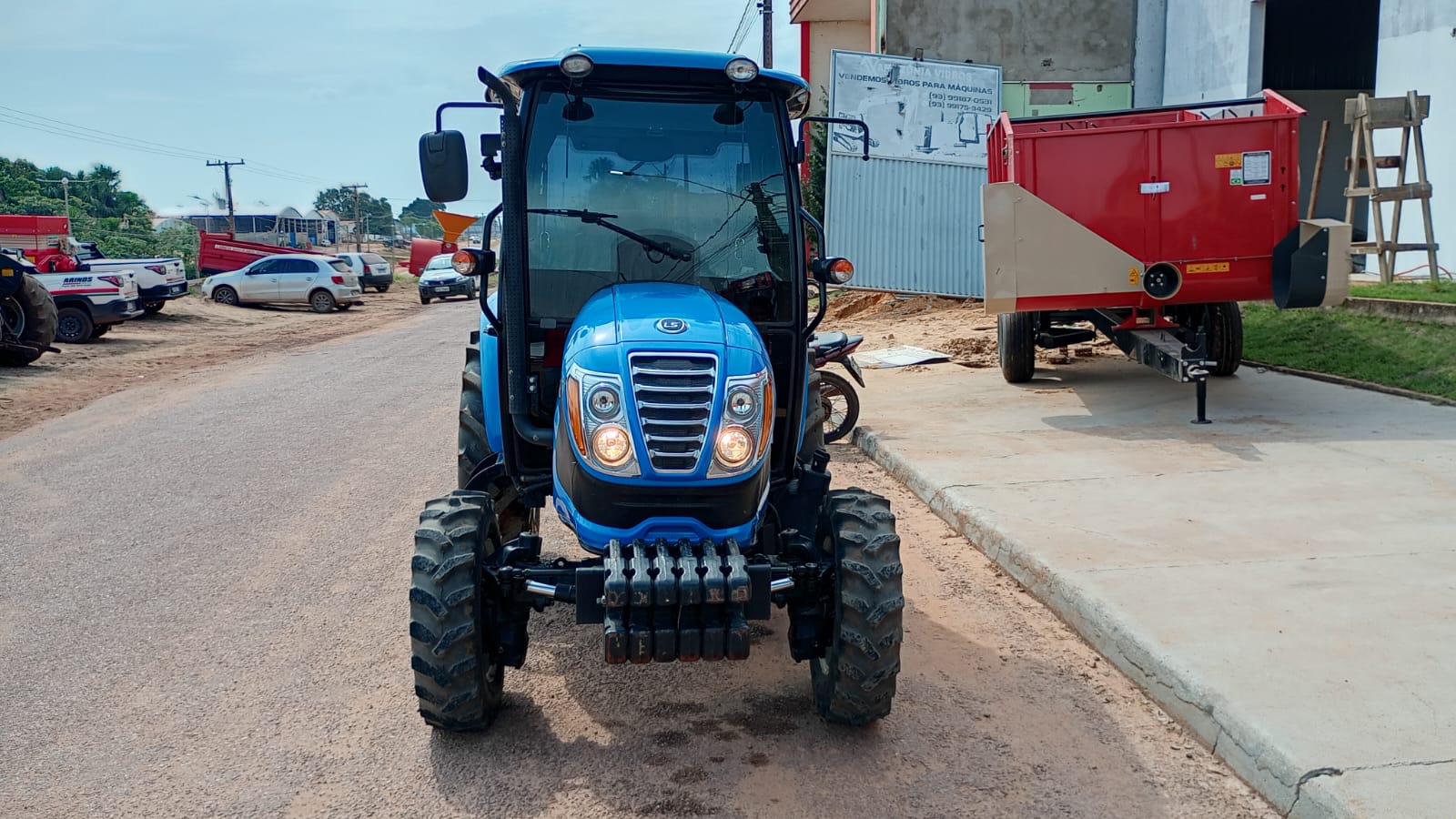 TRATOR LS R65 4X4 CABINADO 2024 . - Imagem 7