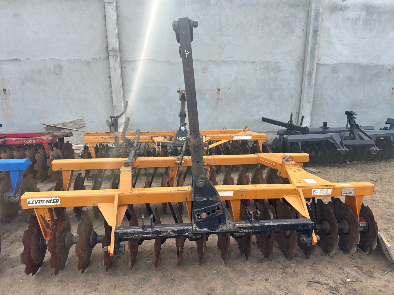 Grade Niveladora de Arrasto Civemasa 32x22''. - Imagem 4