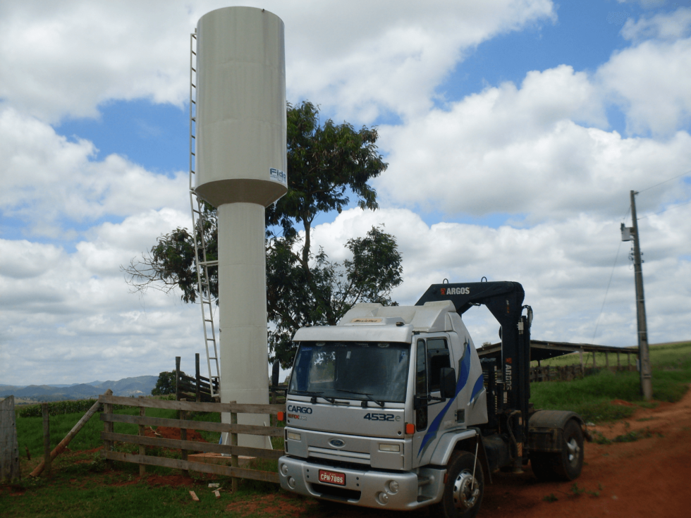 CAIXAS D´AGUA TIPO TAÇA.