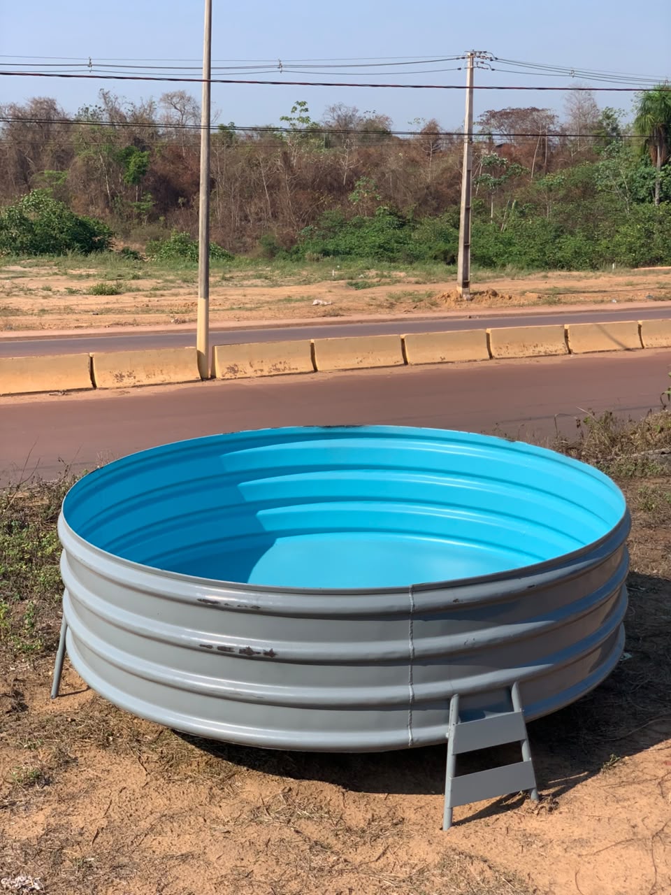BEBEDOURO FUNDO CONICO FIDO DE 750L E 1500L - Imagem 2